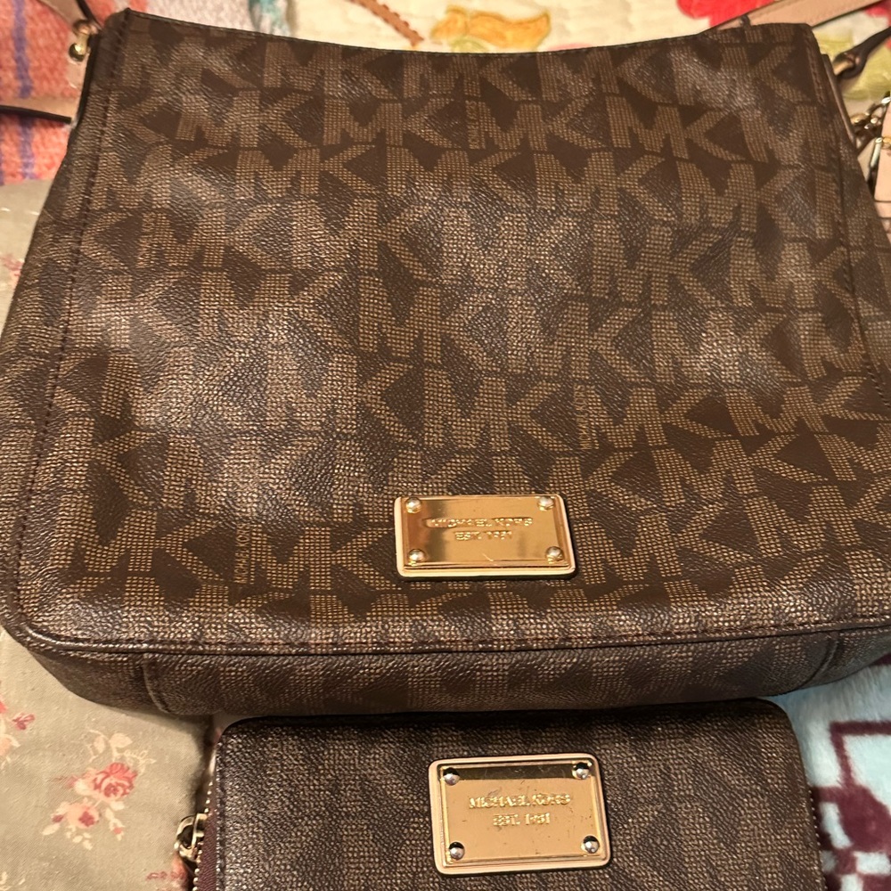 Michael Kors crossbody and wallet